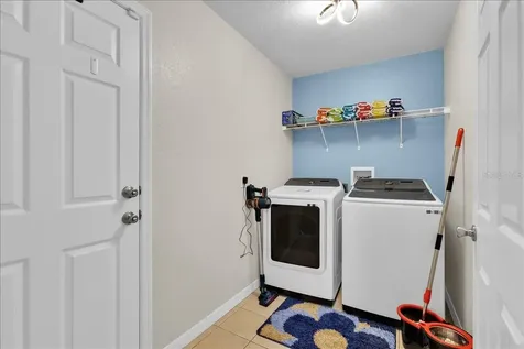 2590 Sand Hill Point Circle Davenport FL 33837