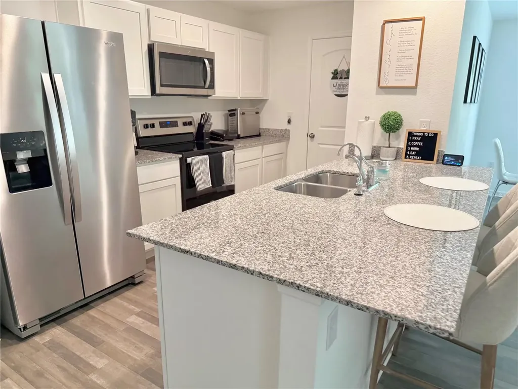 597 Live Oak Loop Crescent City FL 32112
