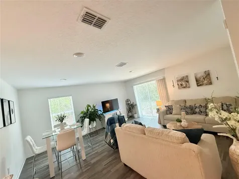 597 Live Oak Loop Crescent City FL 32112