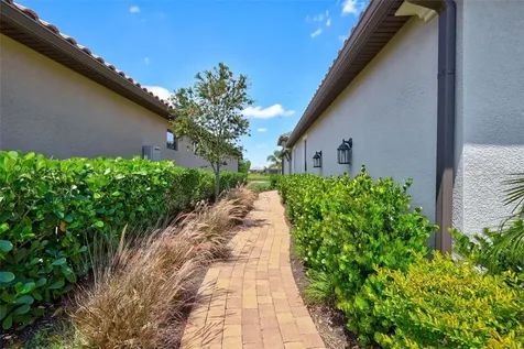3114 Tolmino Court Bradenton FL 34211