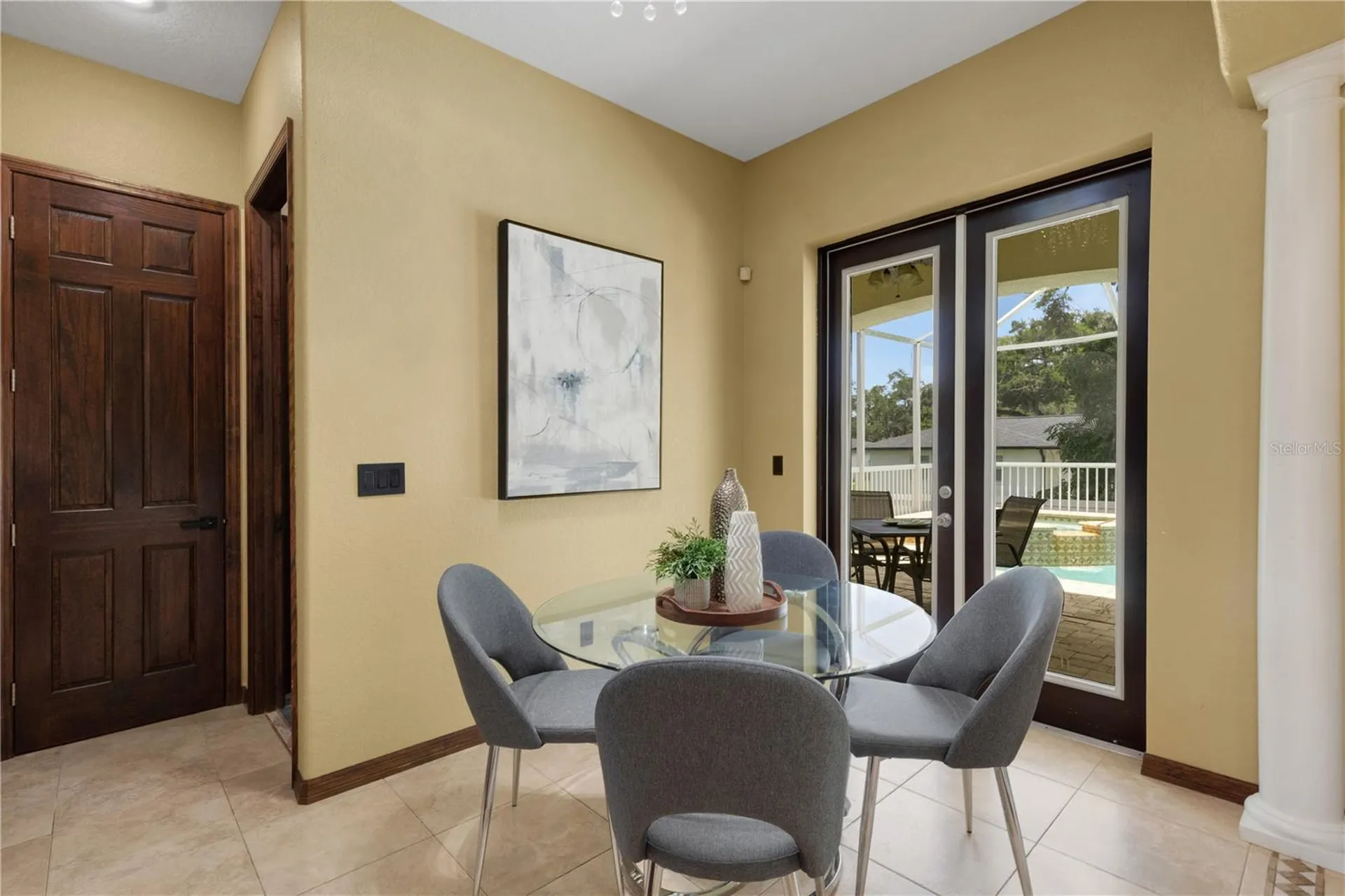 3021 59th Avenue S St Petersburg FL 33712