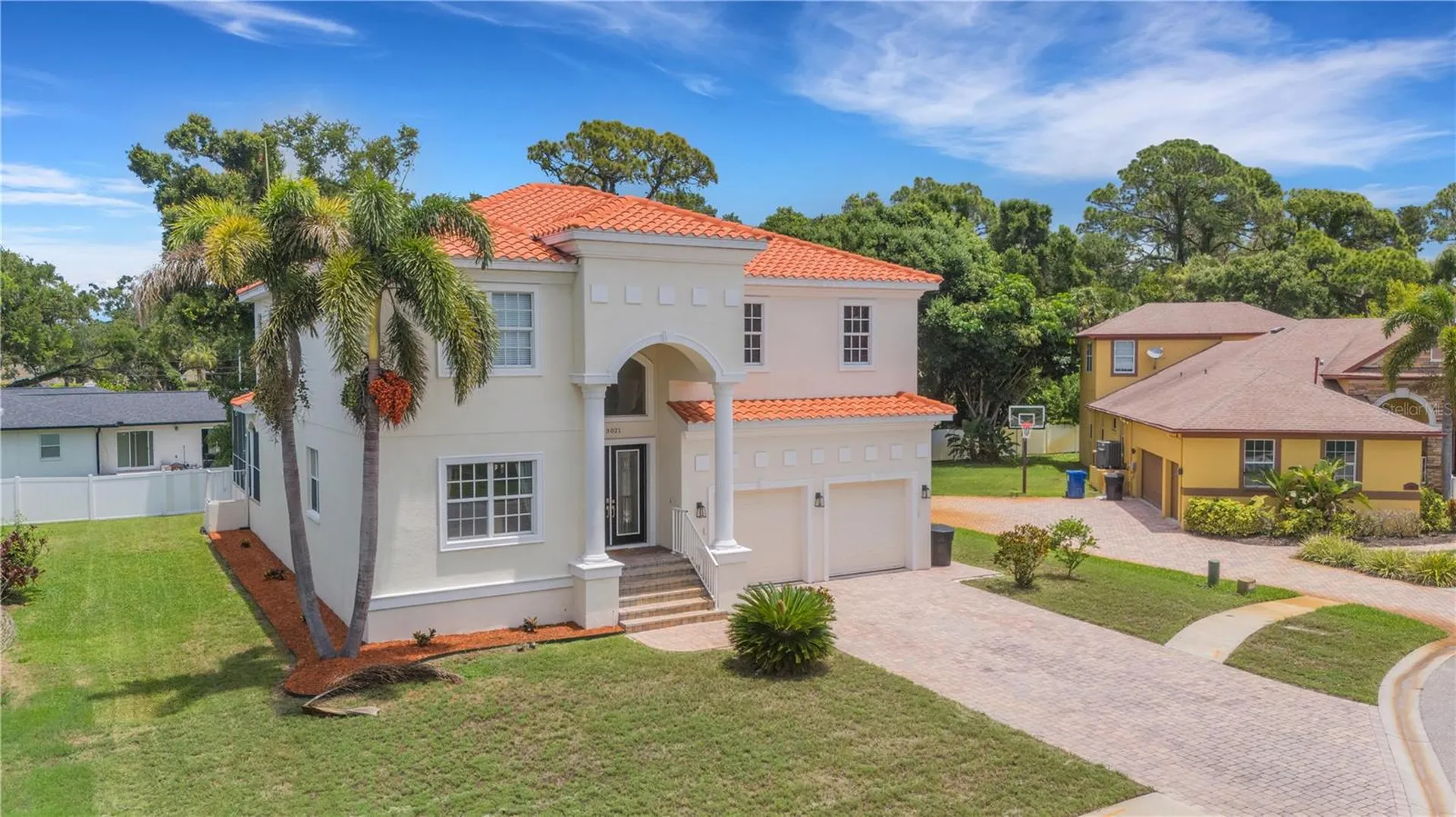 3021 59th Avenue S St Petersburg FL 33712