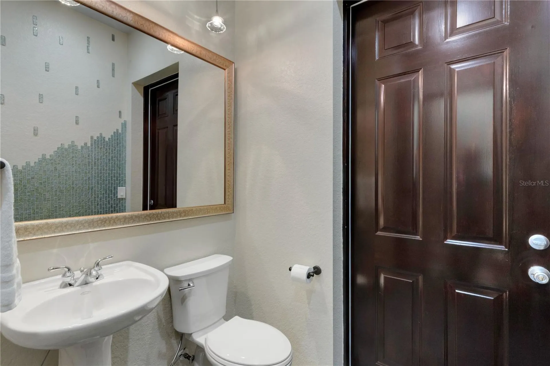3021 59th Avenue S St Petersburg FL 33712