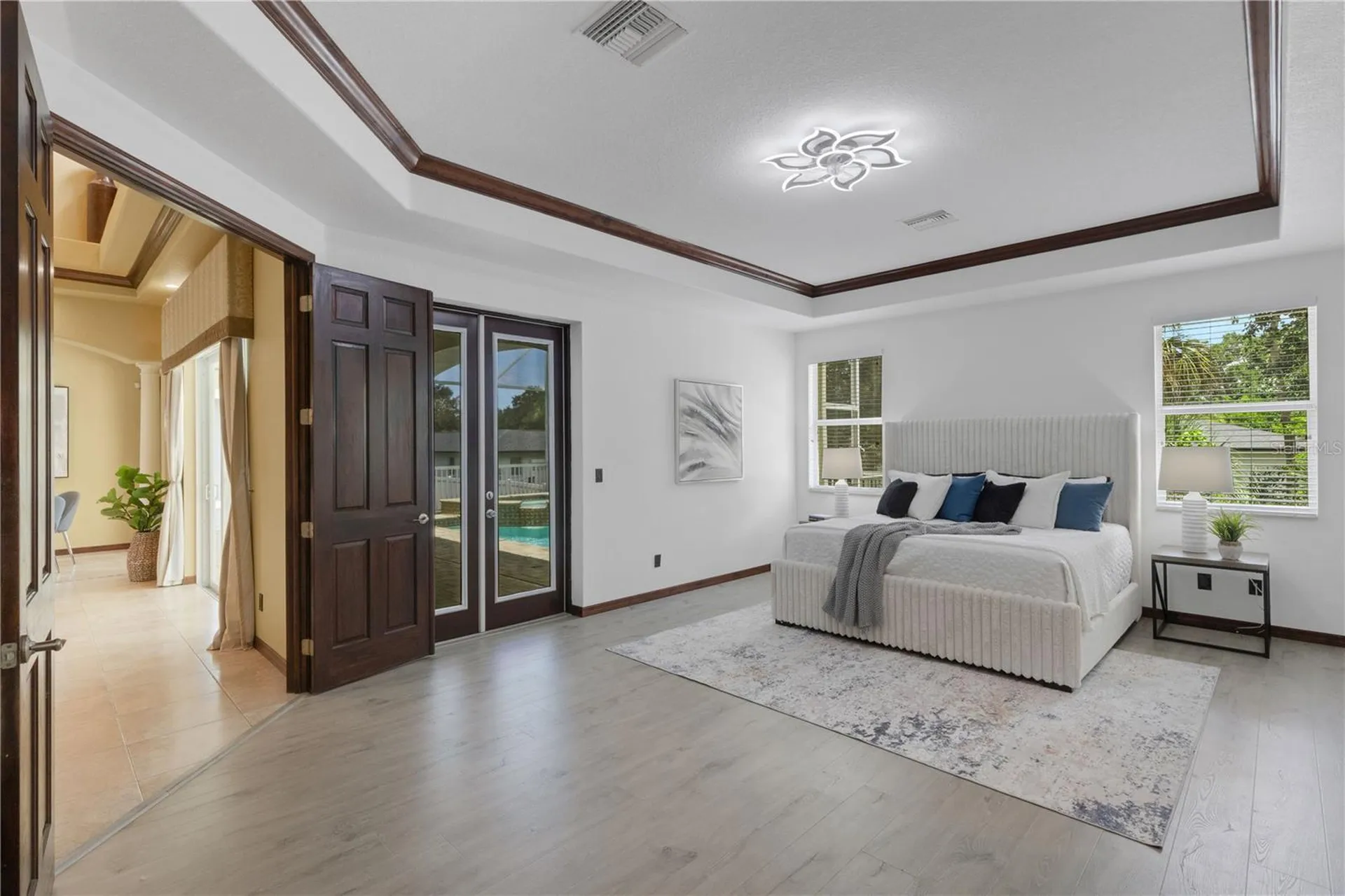 3021 59th Avenue S St Petersburg FL 33712