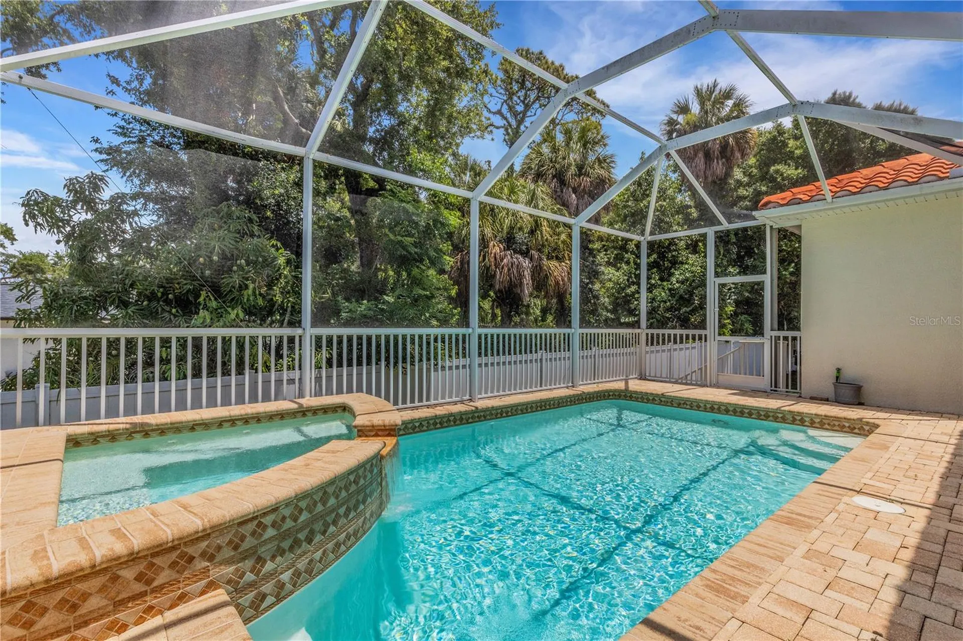 3021 59th Avenue S St Petersburg FL 33712