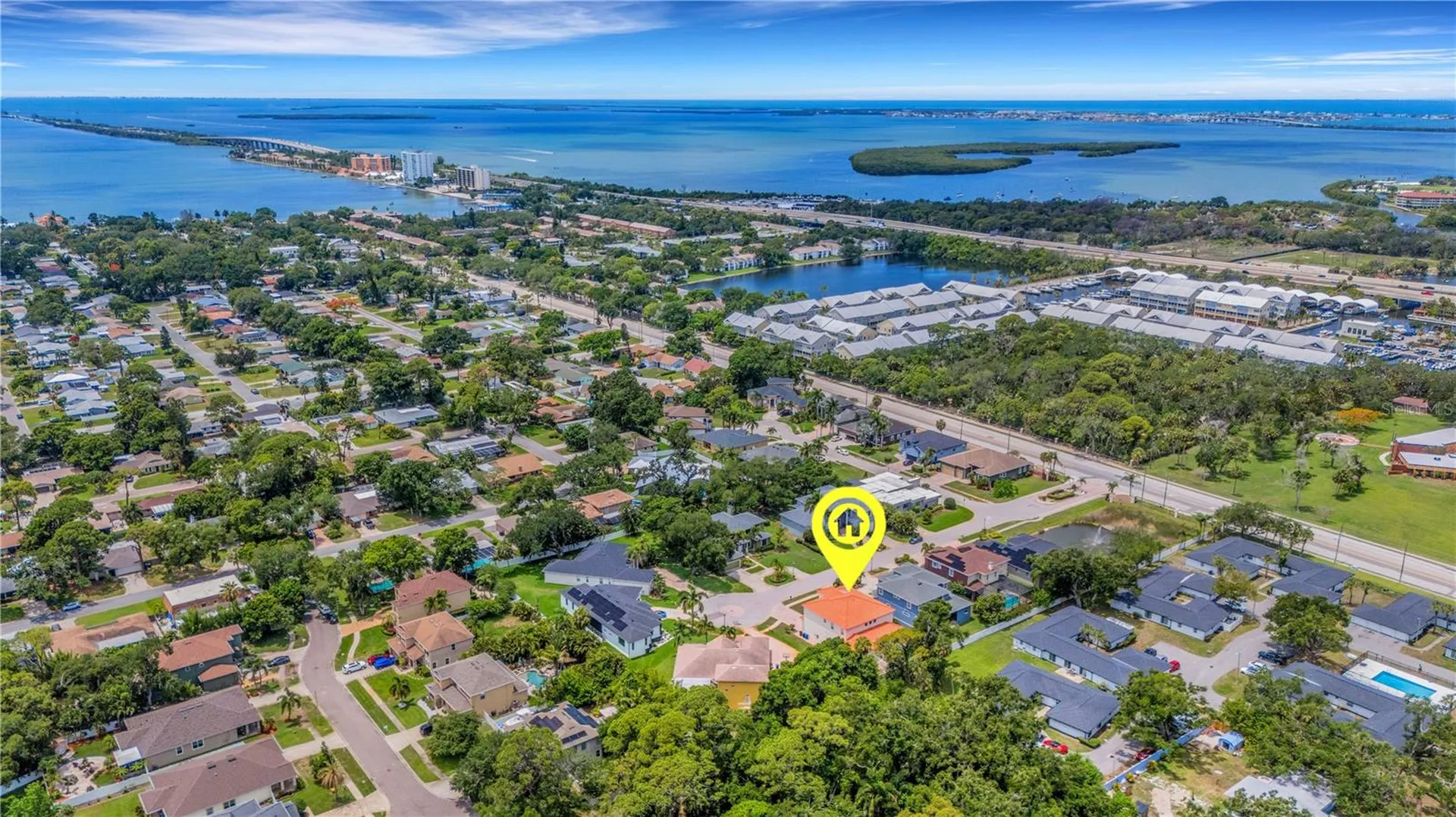 3021 59th Avenue S St Petersburg FL 33712