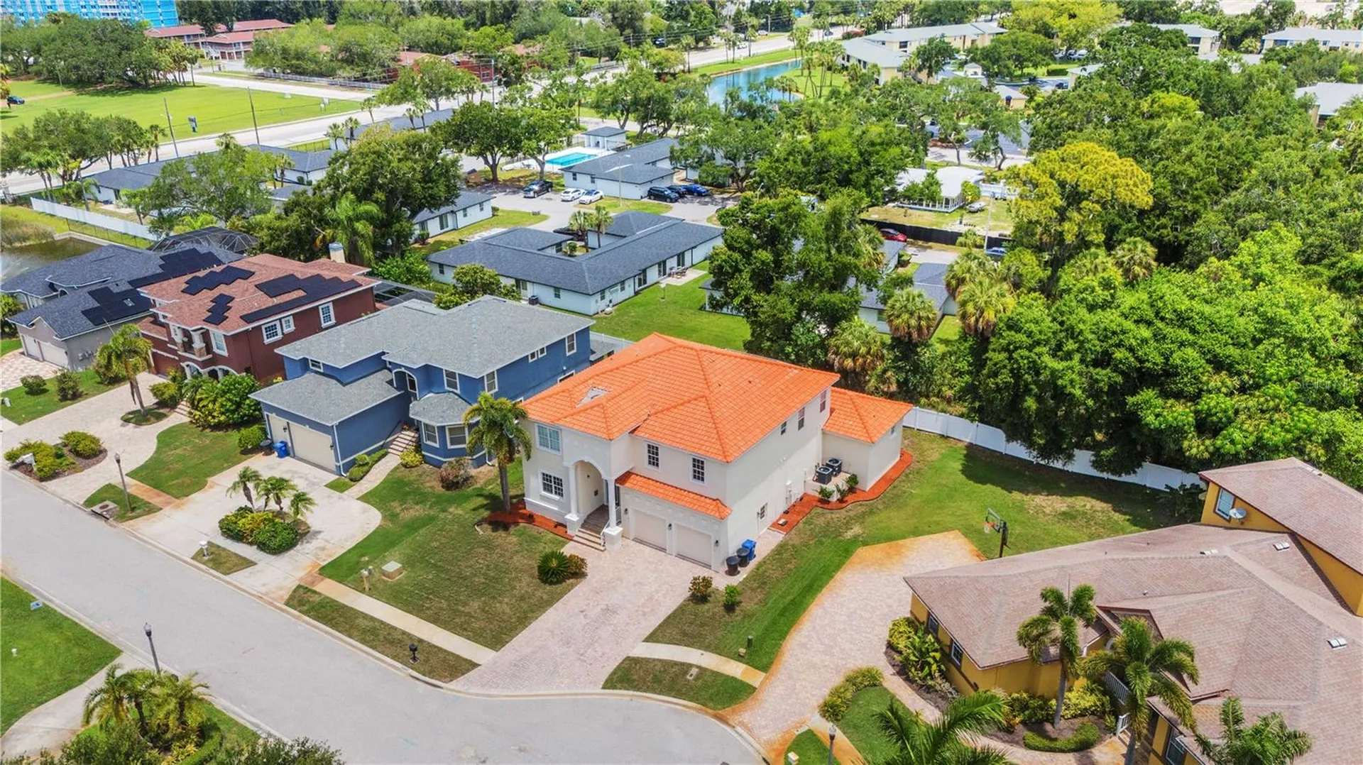 3021 59th Avenue S St Petersburg FL 33712