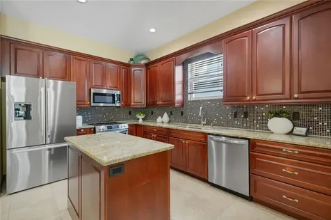 3021 59th Avenue S St Petersburg FL 33712
