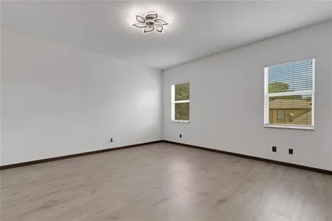 3021 59th Avenue S St Petersburg FL 33712
