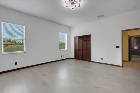 3021 59th Avenue S St Petersburg FL 33712