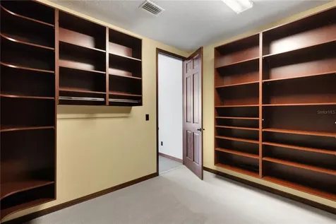 3021 59th Avenue S St Petersburg FL 33712