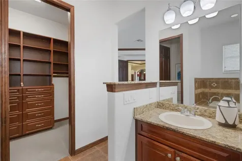 3021 59th Avenue S St Petersburg FL 33712