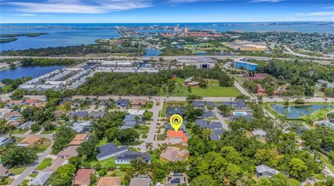 3021 59th Avenue S St Petersburg FL 33712