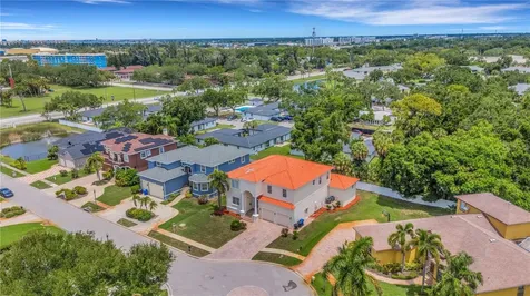 3021 59th Avenue S St Petersburg FL 33712