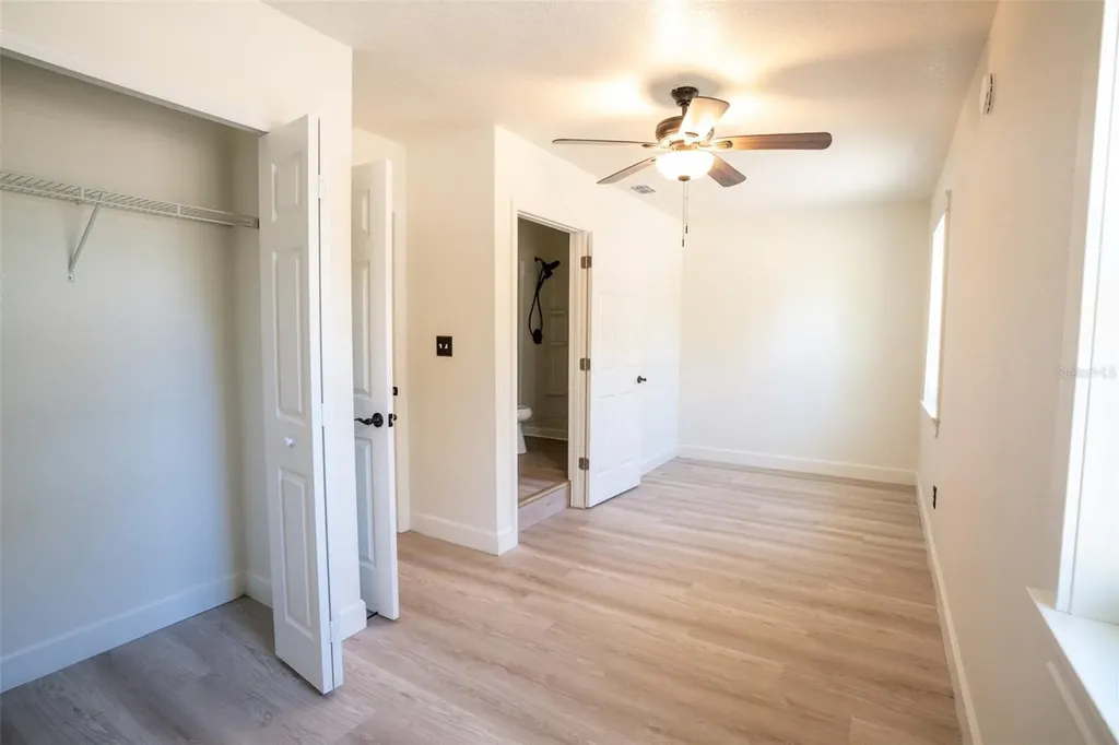 12989 NW Highway 225 Reddick FL 32686