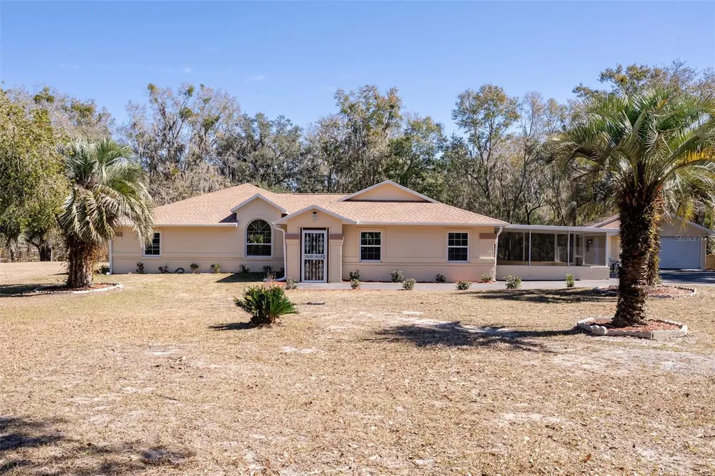 12989 NW Highway 225 Reddick FL 32686