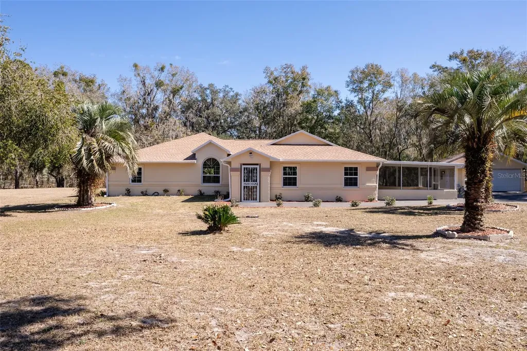 12989 NW Highway 225 Reddick FL 32686