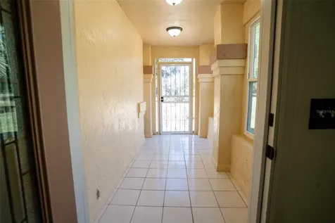 12989 NW Highway 225 Reddick FL 32686