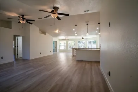 12989 NW Highway 225 Reddick FL 32686