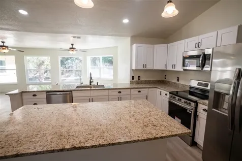 12989 NW Highway 225 Reddick FL 32686
