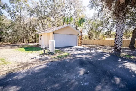 12989 NW Highway 225 Reddick FL 32686