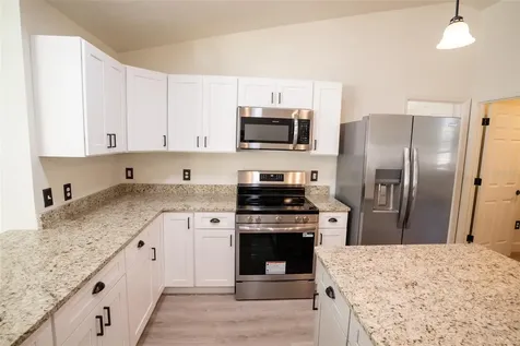 12989 NW Highway 225 Reddick FL 32686