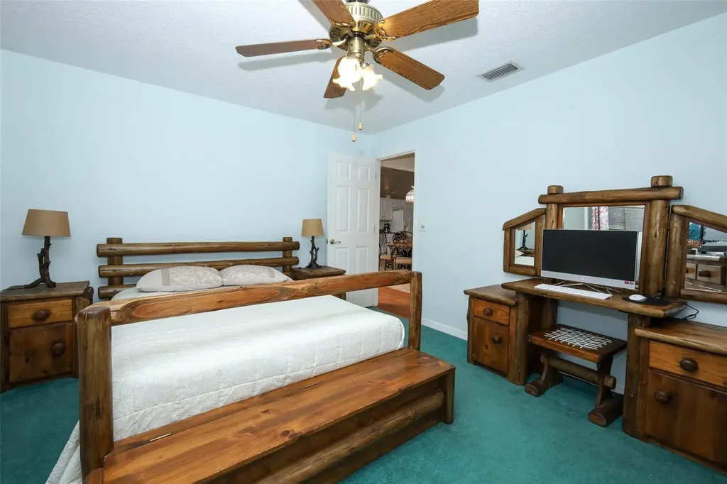 610 Yorktown Drive Leesburg FL 34748