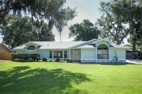 610 Yorktown Drive Leesburg FL 34748