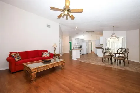 610 Yorktown Drive Leesburg FL 34748