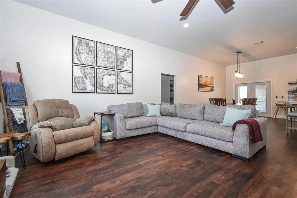 7890 SW 129th Avenue Cedar Key FL 32625