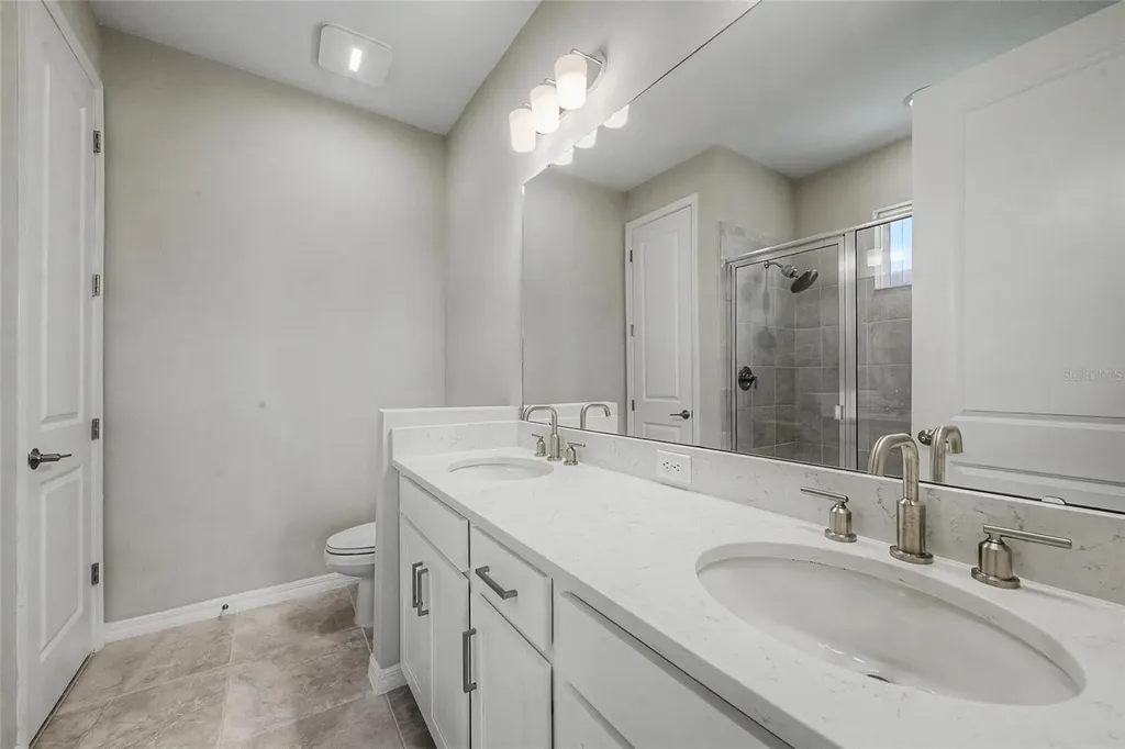 9000 Tequila Sunrise Drive Sarasota FL 34241