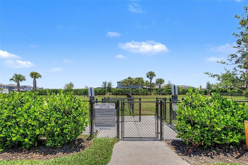 9000 Tequila Sunrise Drive Sarasota FL 34241