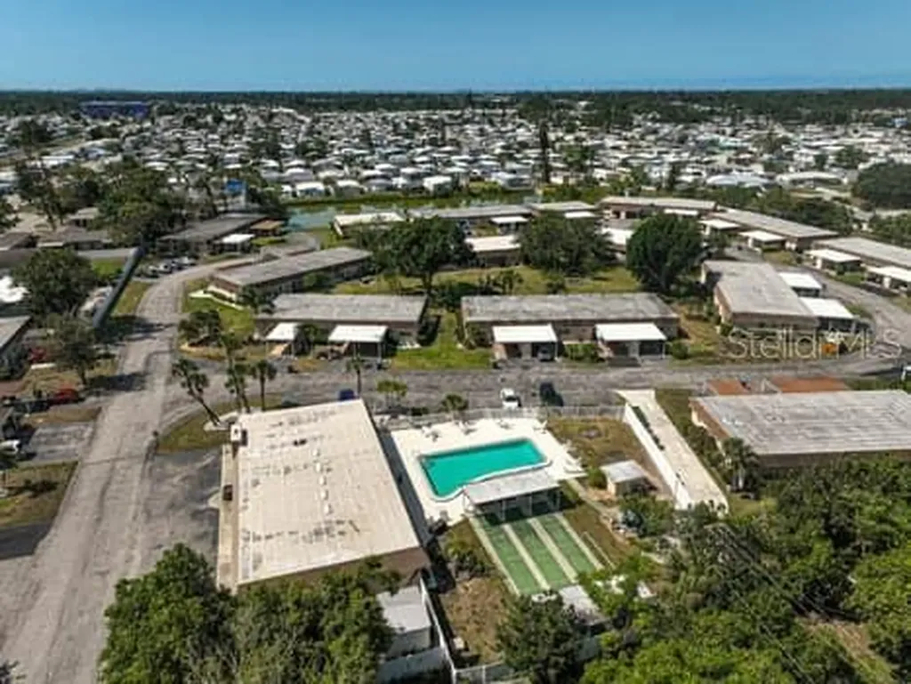 602 Park Circle Bradenton FL 34207