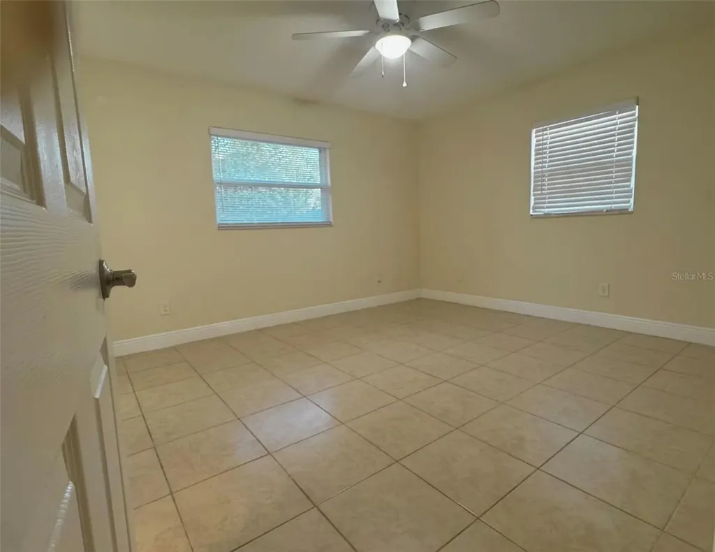 10618 Eastview Drive Orlando FL 32825