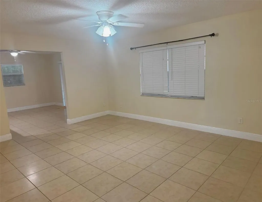 10618 Eastview Drive Orlando FL 32825