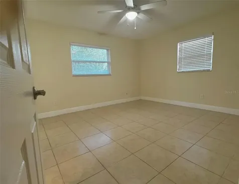 10618 Eastview Drive Orlando FL 32825