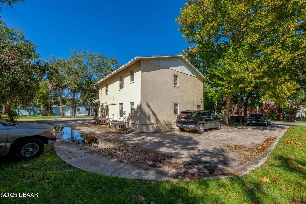 600 S Segrave Street Daytona Beach FL 32114