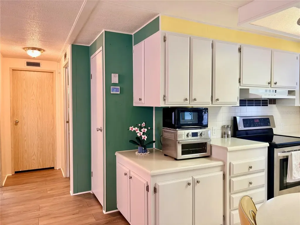 2787 Breezewood Drive North Fort Myers FL 33917