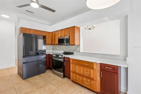 12002 W Pond Way Tampa FL 33635