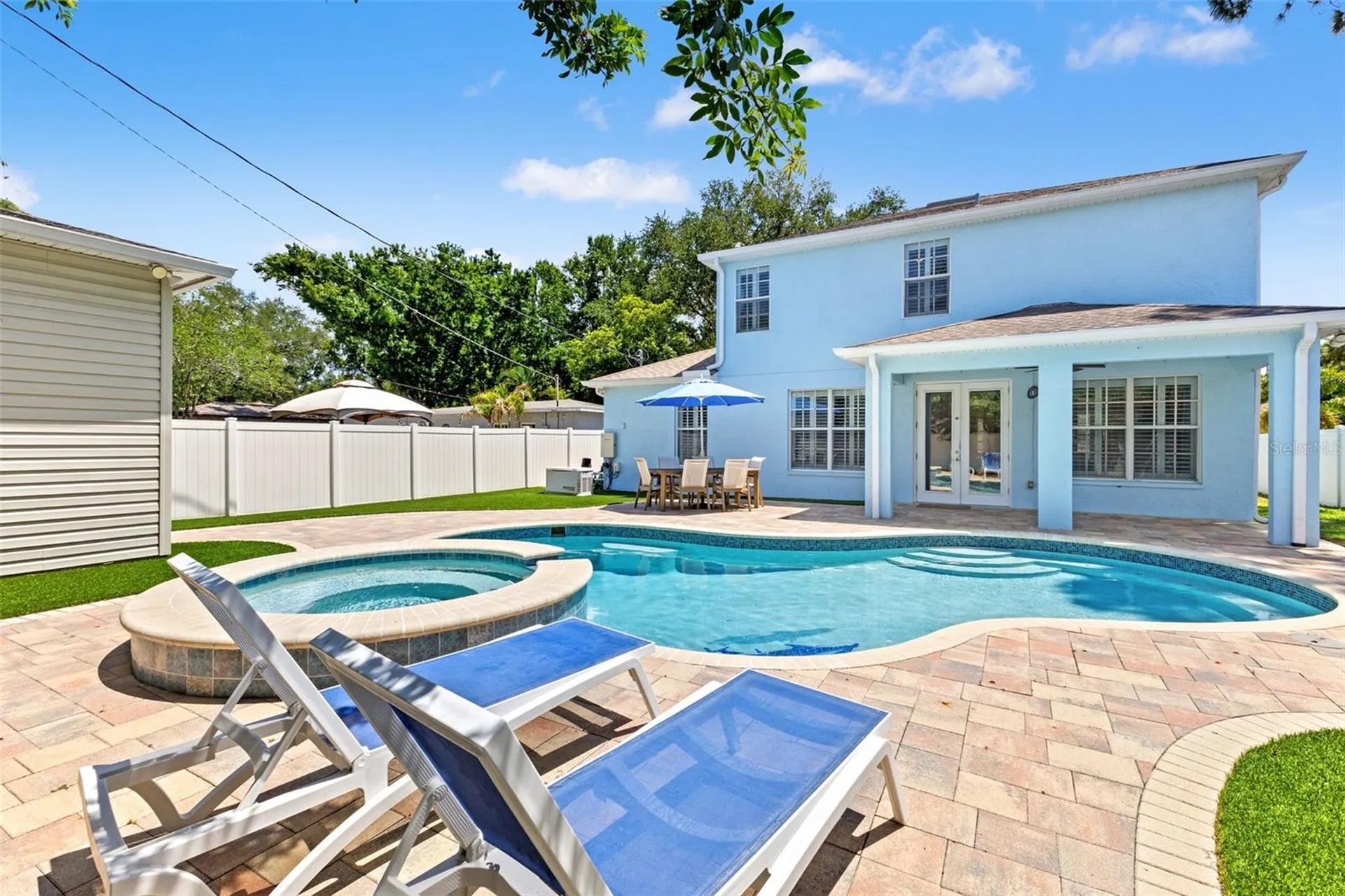 4113 W Knights Avenue Tampa FL 33611