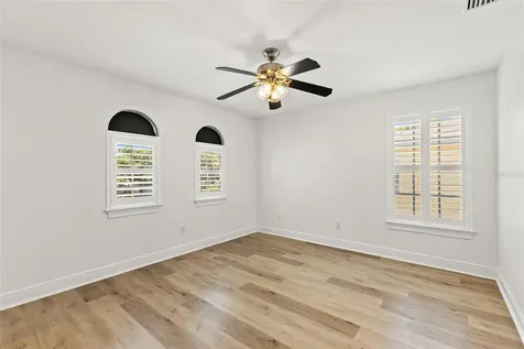 4113 W Knights Avenue Tampa FL 33611