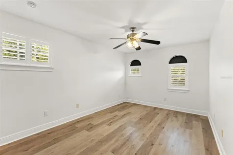 4113 W Knights Avenue Tampa FL 33611