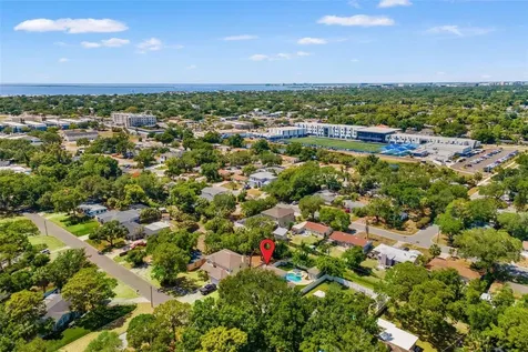4113 W Knights Avenue Tampa FL 33611