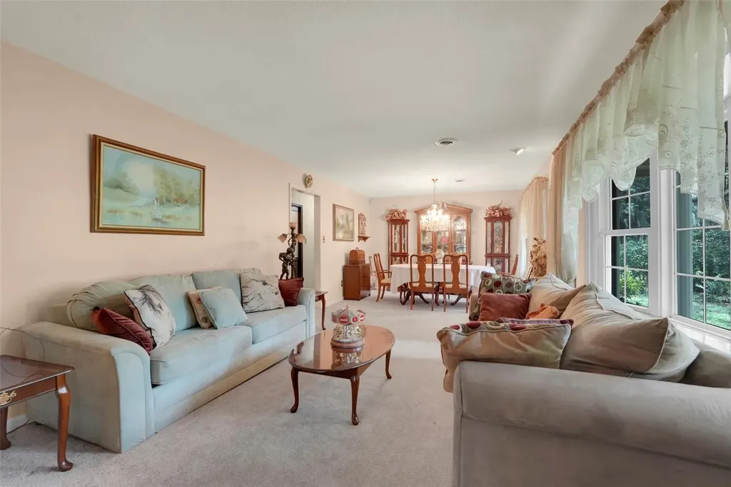 4801 SE Highway 42 Summerfield FL 34491