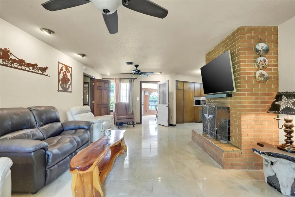 4801 SE Highway 42 Summerfield FL 34491