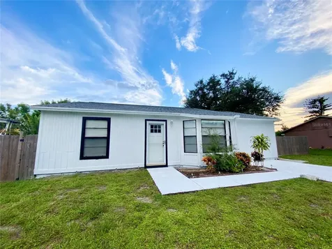 7113 Regina Drive Englewood FL 34224
