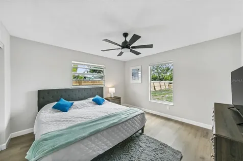 7113 Regina Drive Englewood FL 34224