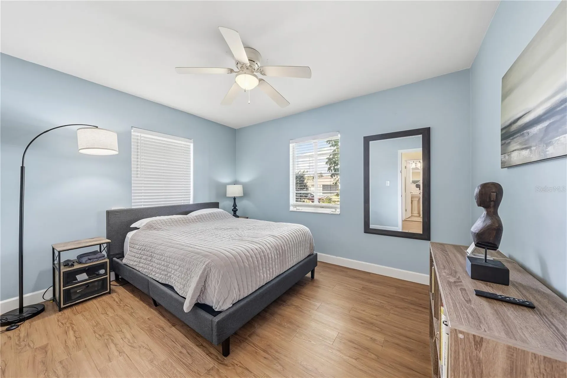 5136 4th Avenue N St Petersburg FL 33710