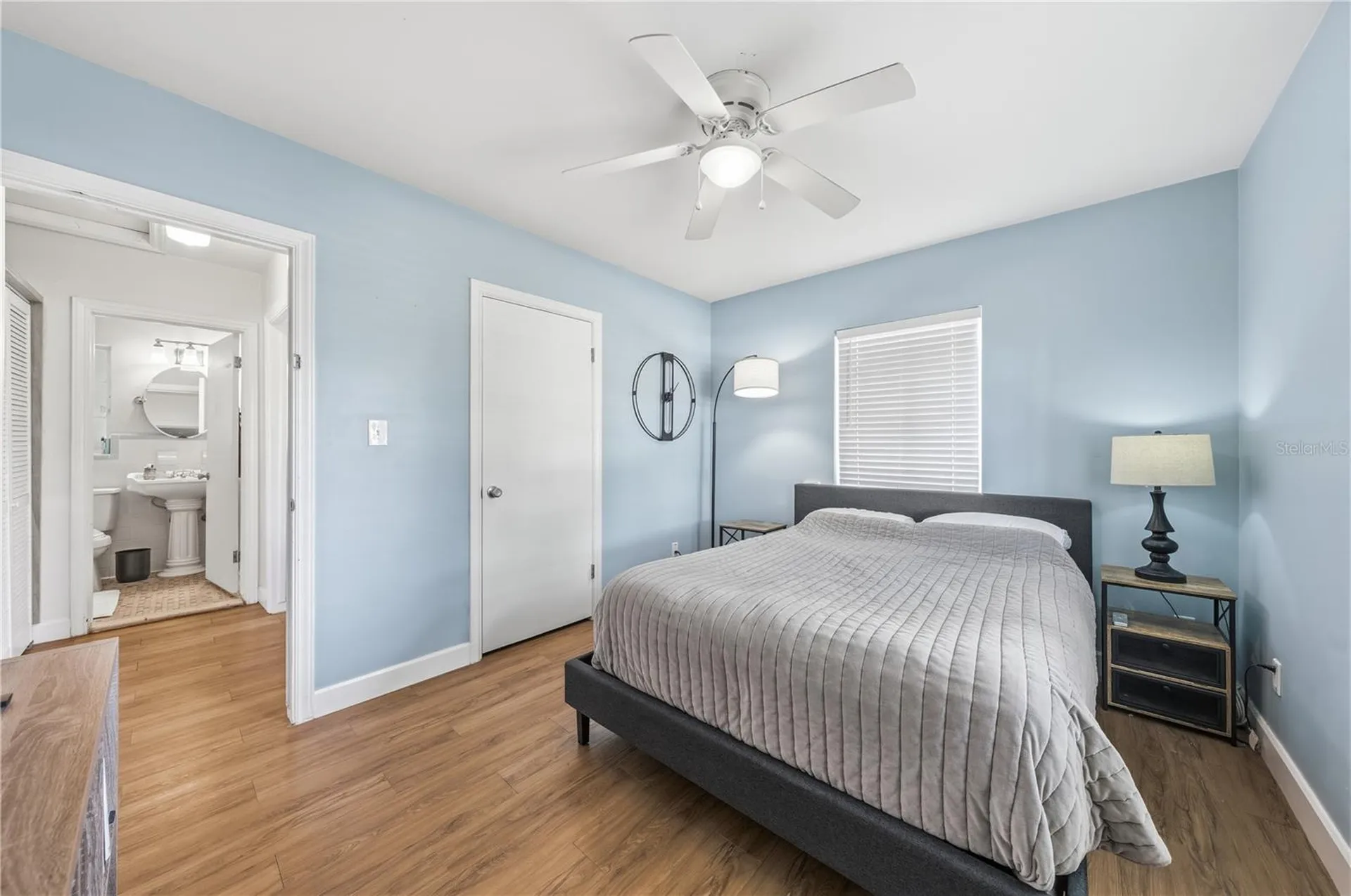 5136 4th Avenue N St Petersburg FL 33710