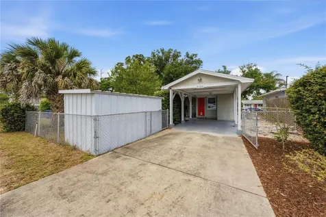 5136 4th Avenue N St Petersburg FL 33710